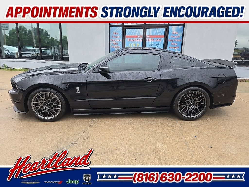 Used 2013 Ford Mustang Shelby GT500 RWD image 5