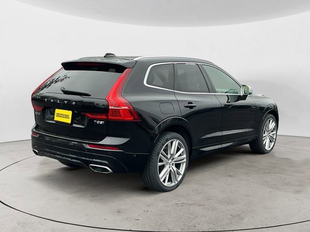 Used 2018 Volvo XC60 T8 R-Design w/ Convenience Package AWD/4WD image 5