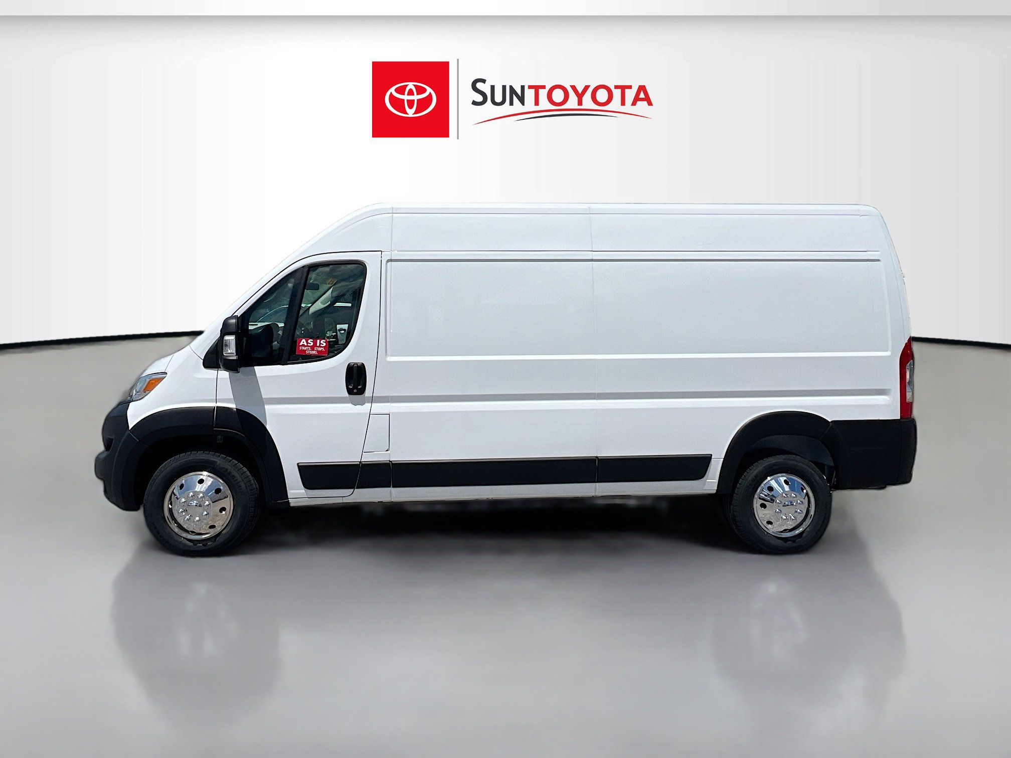 Used 2023 RAM ProMaster 2500 FWD image 9