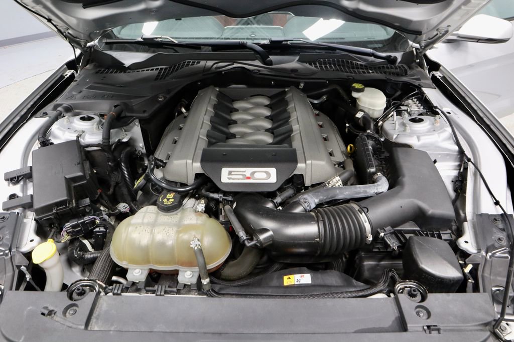 Used 2015 Ford Mustang GT Premium w/ Equipment Group 401A image 18