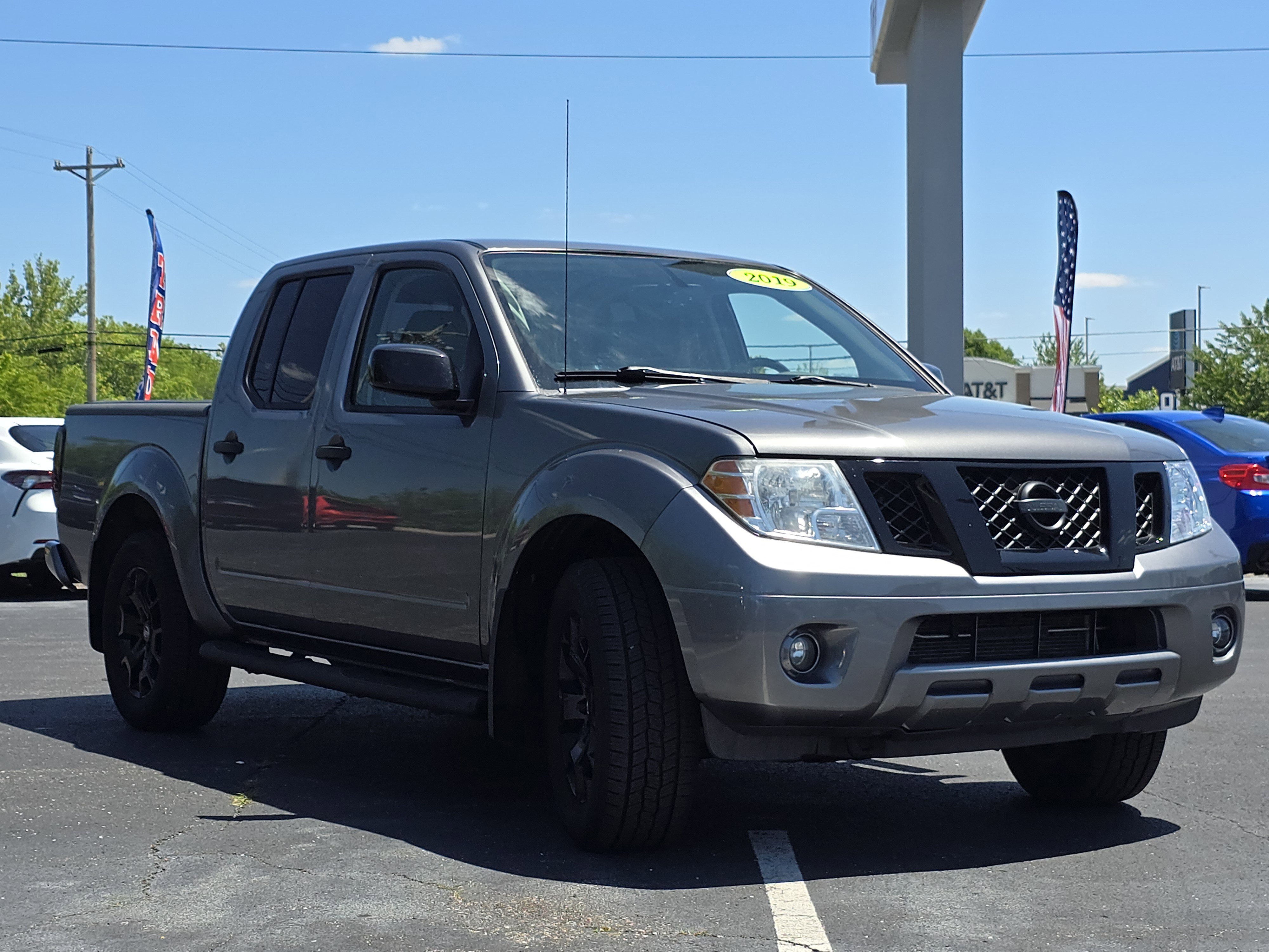 Used 2019 Nissan Frontier SV w/ Value Truck Package AWD/4WD image 11