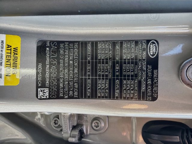 Used 2024 Land Rover Range Rover Evoque Dynamic SE AWD/4WD image 33