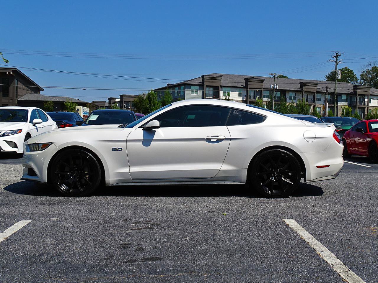 Used 2017 Ford Mustang GT Premium w/ Equipment Group 401A RWD image 6