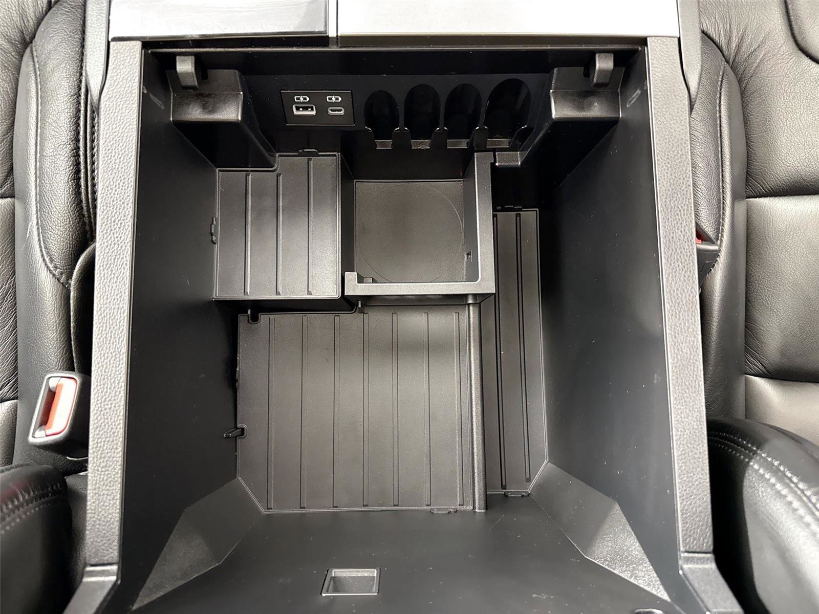 Certified 2024 Toyota Sequoia SR5 image 35