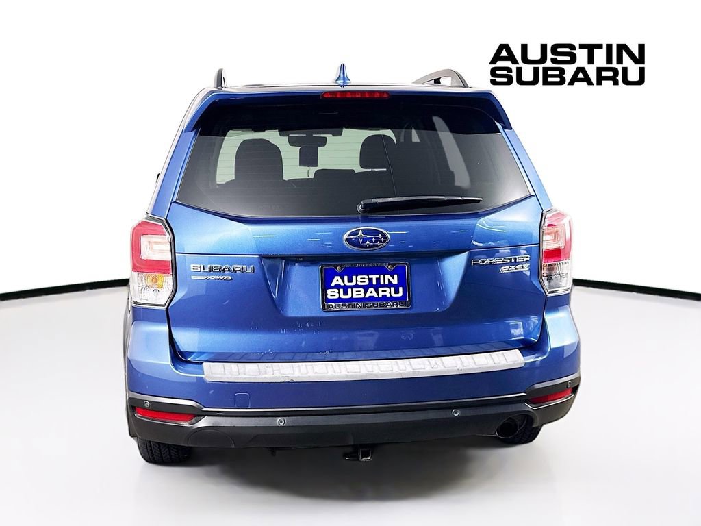 Used 2017 Subaru Forester 2.5i Touring AWD/4WD image 6