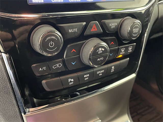 Used 2019 Jeep Grand Cherokee Trailhawk image 10