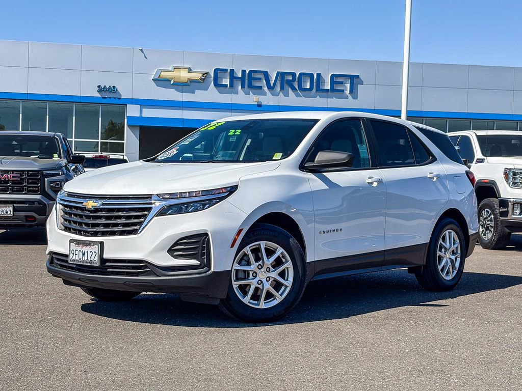 Used 2022 Chevrolet Equinox LS w/ LS Convenience Package image 1