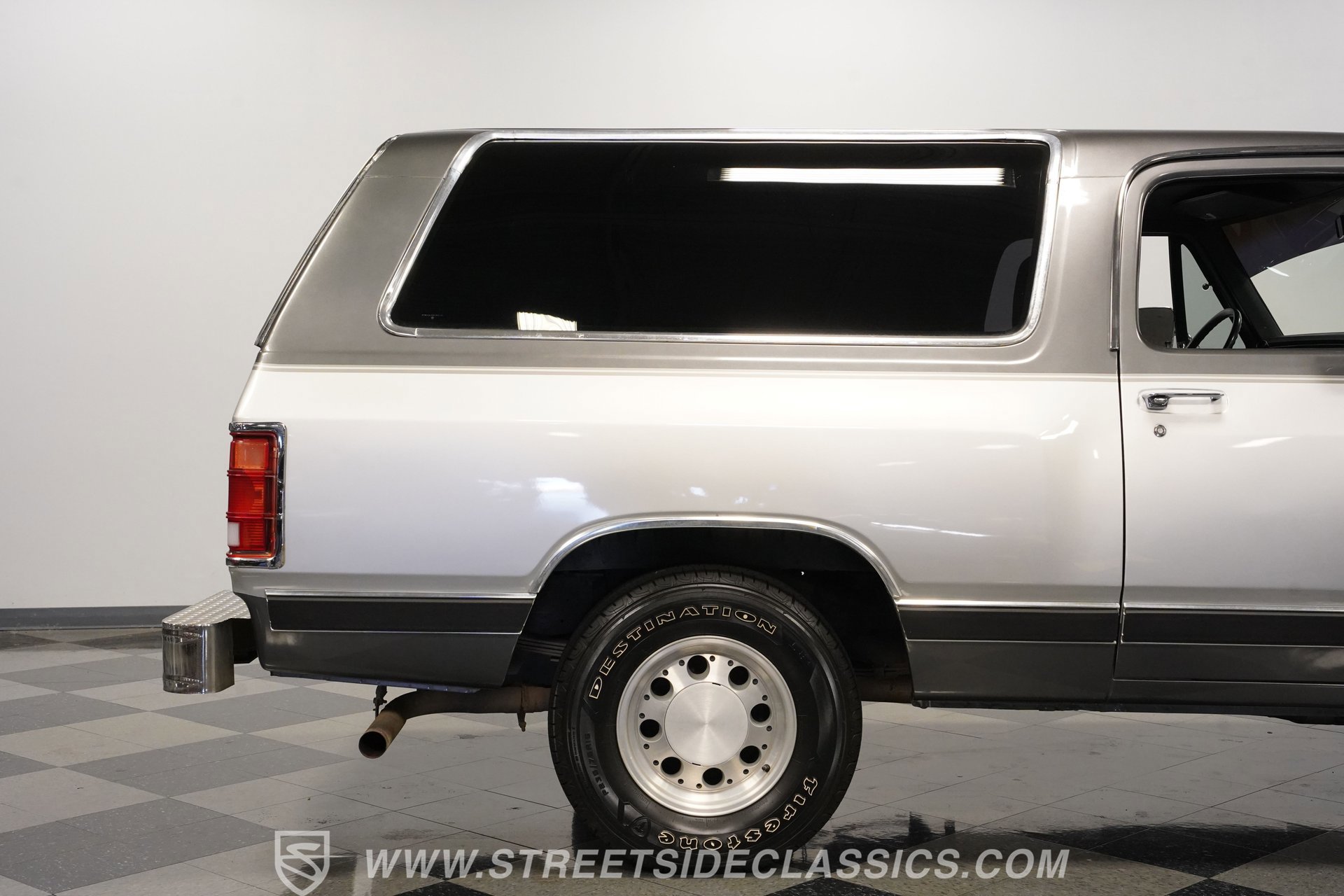 Used 1990 Dodge Ramcharger 2WD image 29