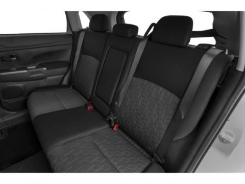 Used 2024 Mitsubishi Outlander Sport SE image 13