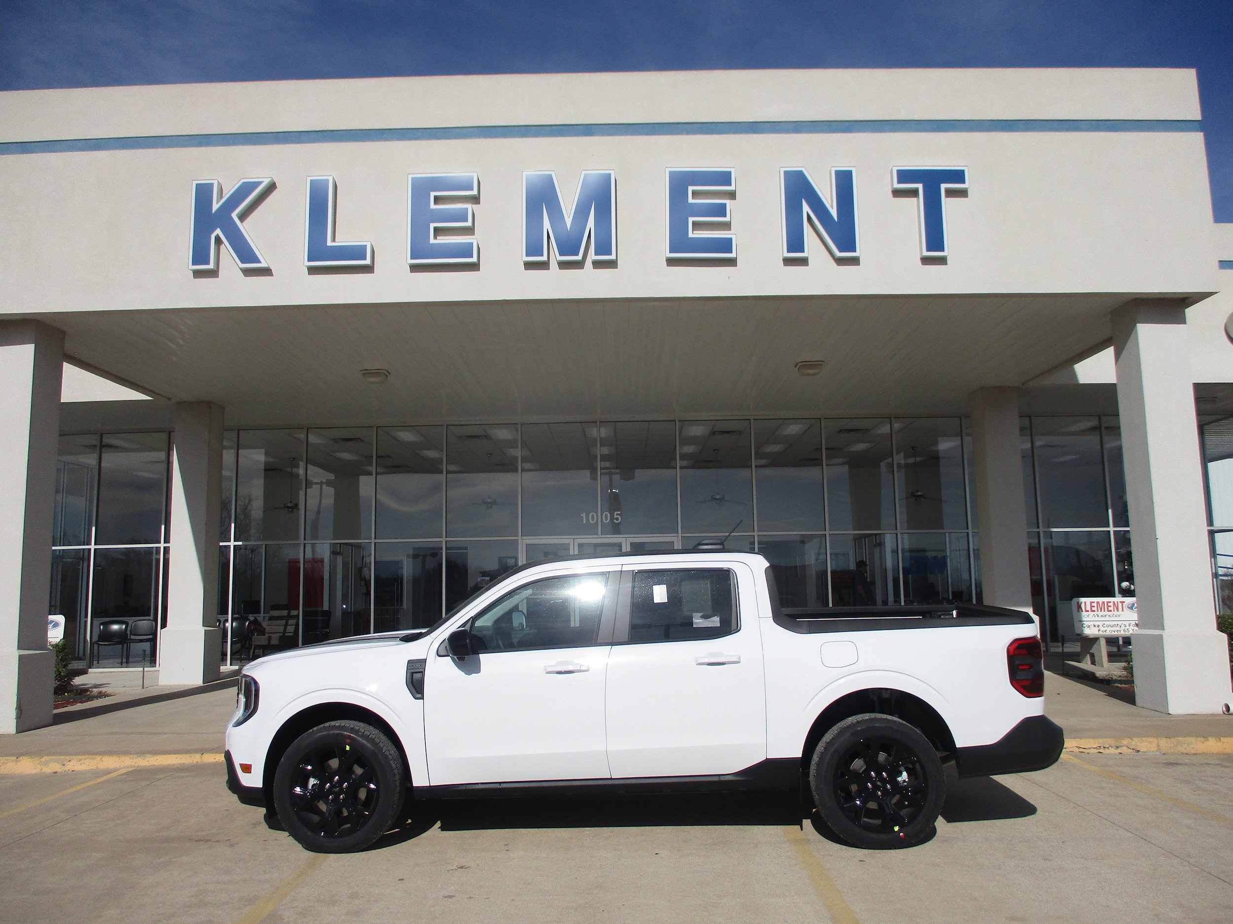 New 2026 Ford Maverick Lariat w/ Black Appearance Package video 1