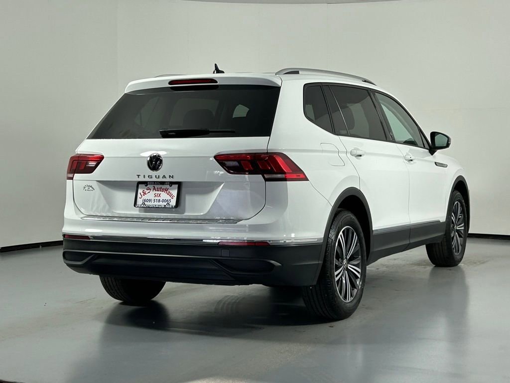 Used 2024 Volkswagen Tiguan Wolfsburg Edition FWD image 7