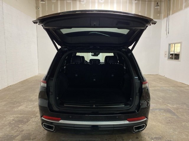 Used 2022 Jeep Grand Cherokee Summit image 7