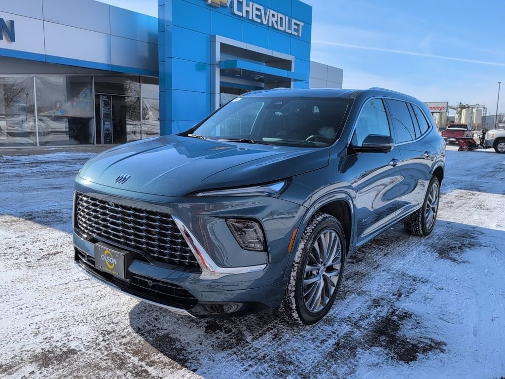 Used 2025 Buick Enclave Avenir w/ Super Cruise Package