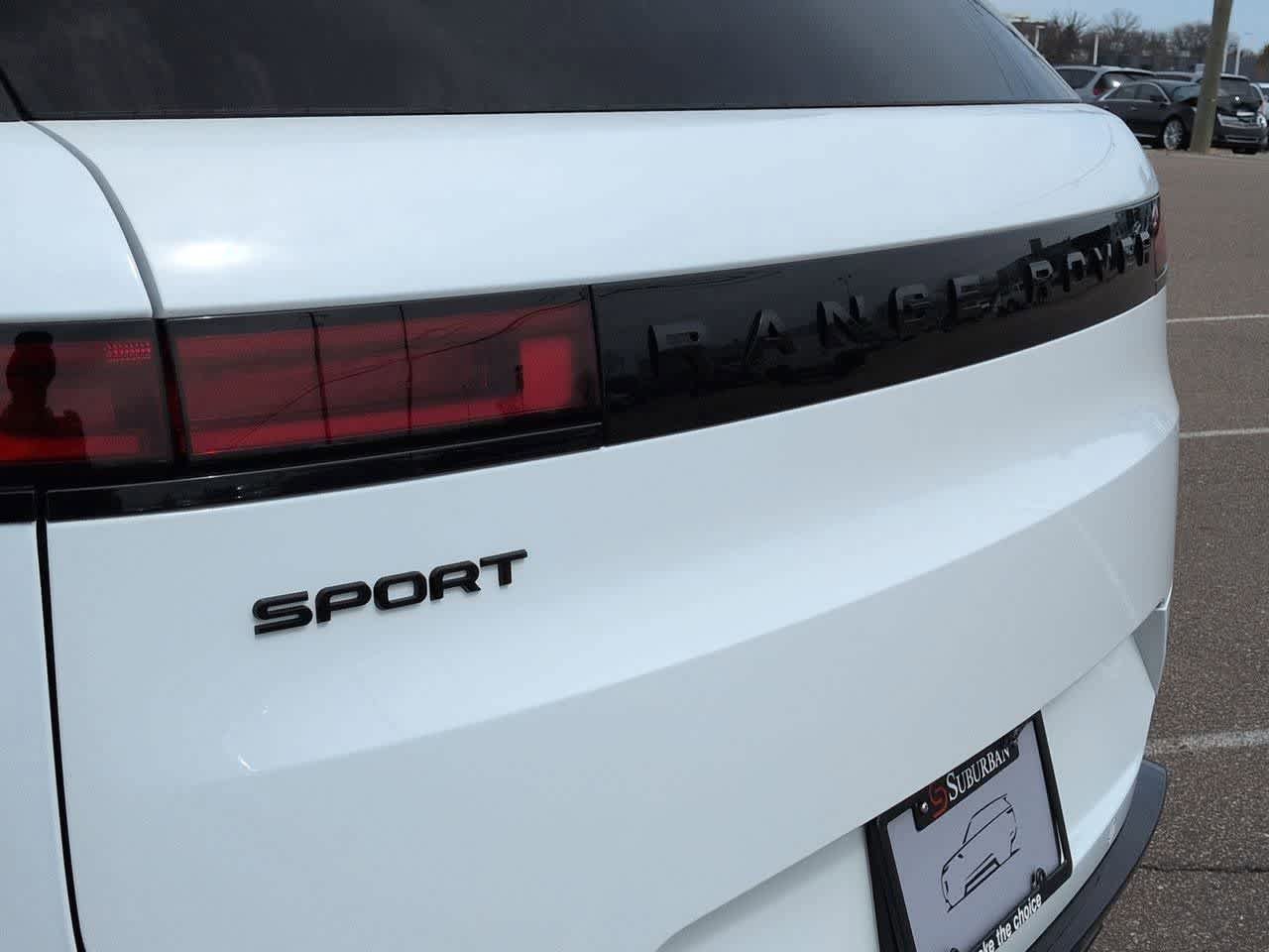 New 2026 Land Rover Range Rover Sport Dynamic SE AWD/4WD image 12