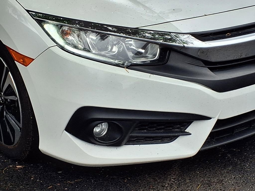 Used 2018 Honda Civic EX-T image 27