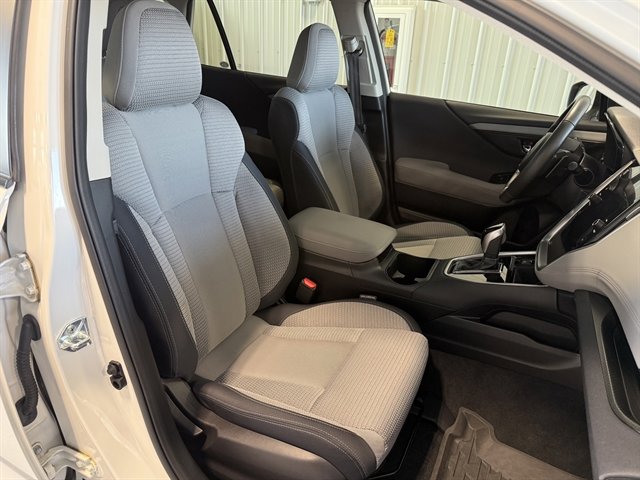 Used 2024 Subaru Outback Premium image 27