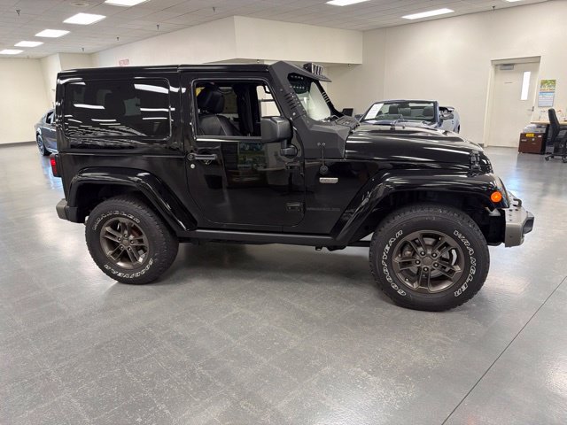 Used 2016 Jeep Wrangler Sahara AWD/4WD image 8