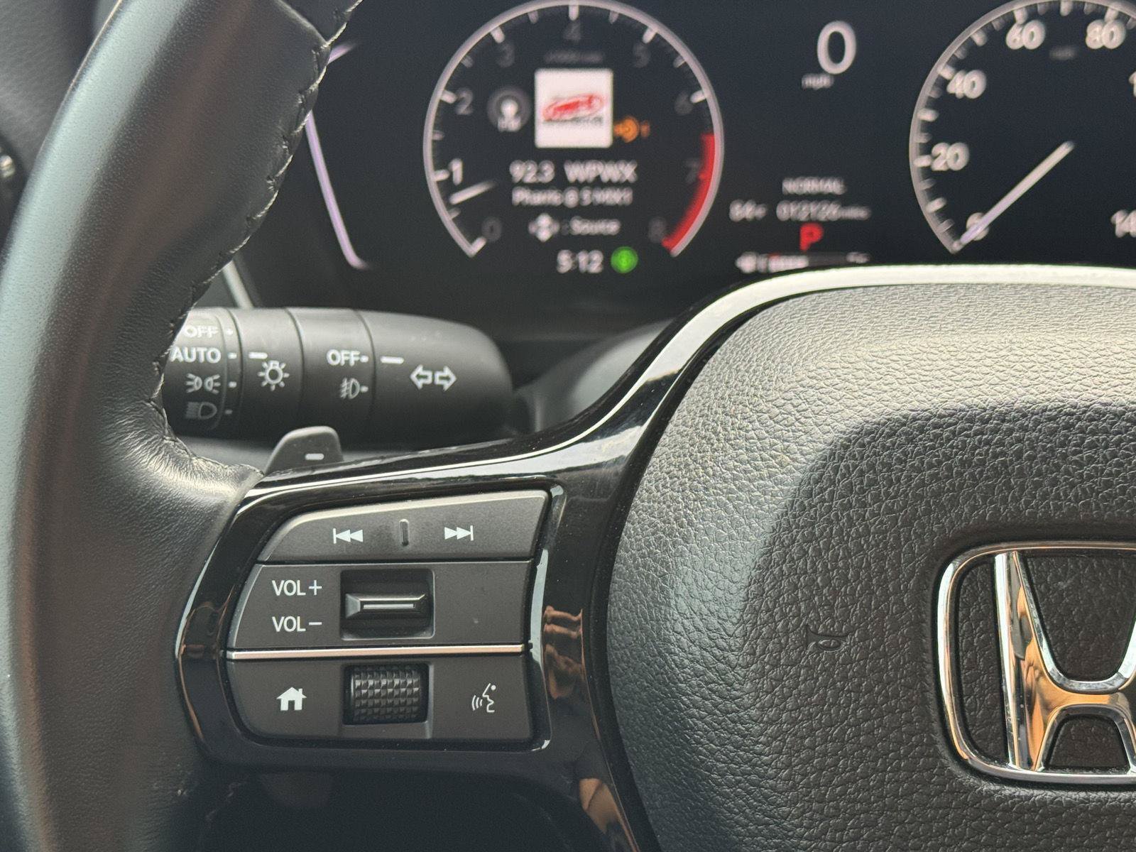 Used 2025 Honda Pilot EX-L image 22