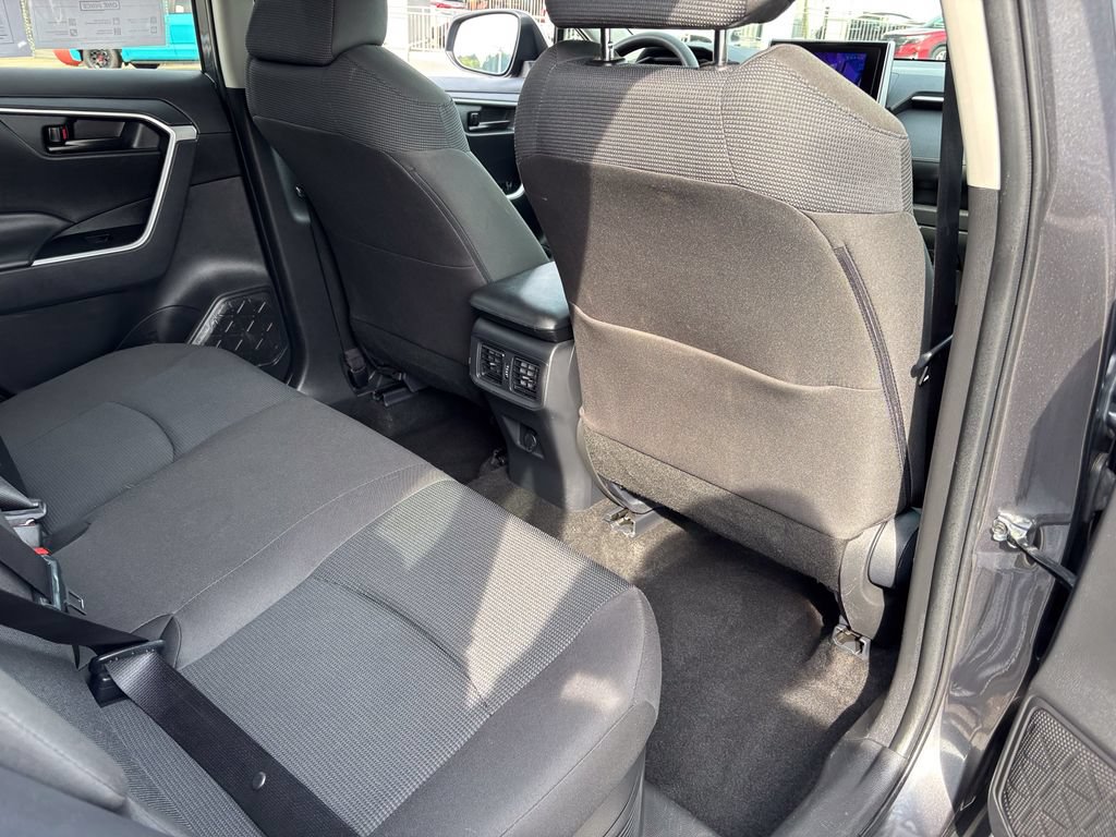 Certified 2024 Toyota RAV4 LE AWD/4WD image 41