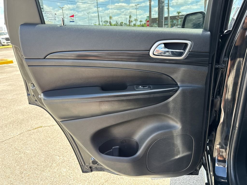 Used 2020 Jeep Grand Cherokee Altitude image 13
