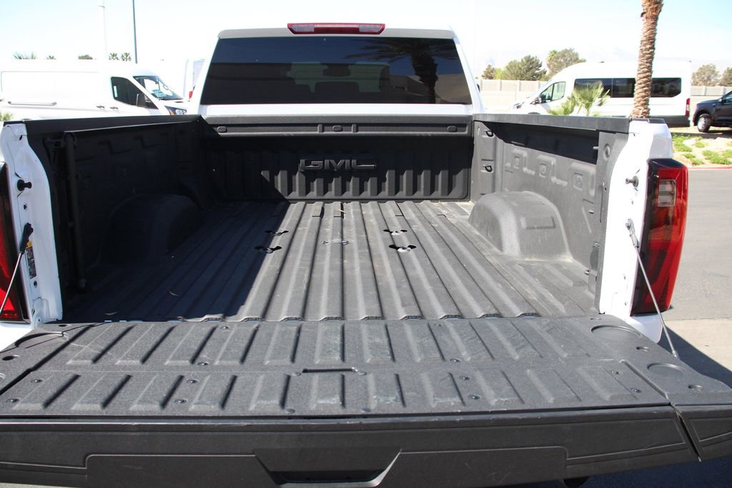 Used 2024 GMC Sierra 2500 SLT image 24