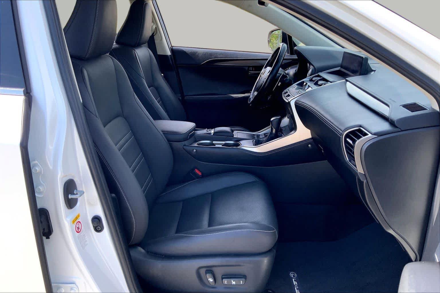 Used 2018 Lexus NX 300 FWD w/ Premium Package image 9