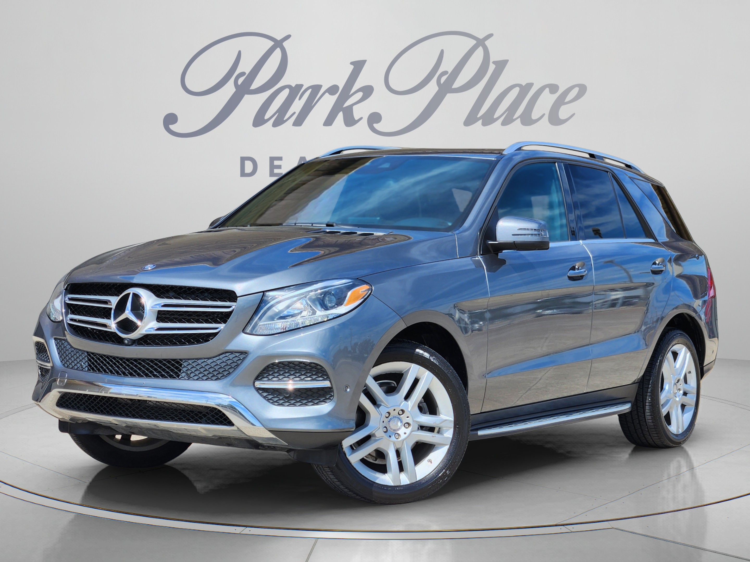 Used 2017 Mercedes-Benz GLE 350 4MATIC image 1
