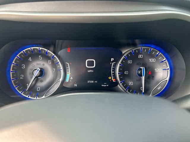 Certified 2022 Chrysler Pacifica Touring-L FWD image 17