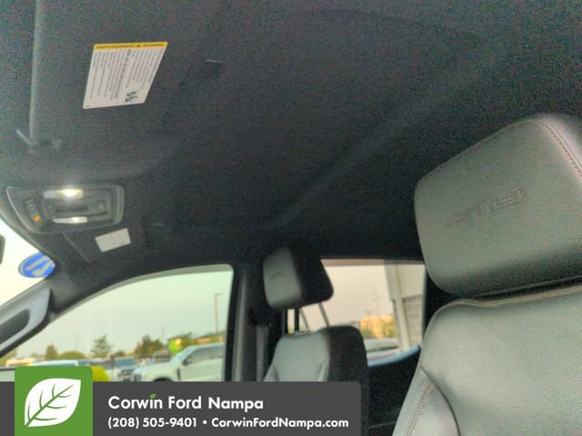 Used 2021 GMC Sierra 1500 AT4 w/ AT4 Carbonpro Edition AWD/4WD image 22