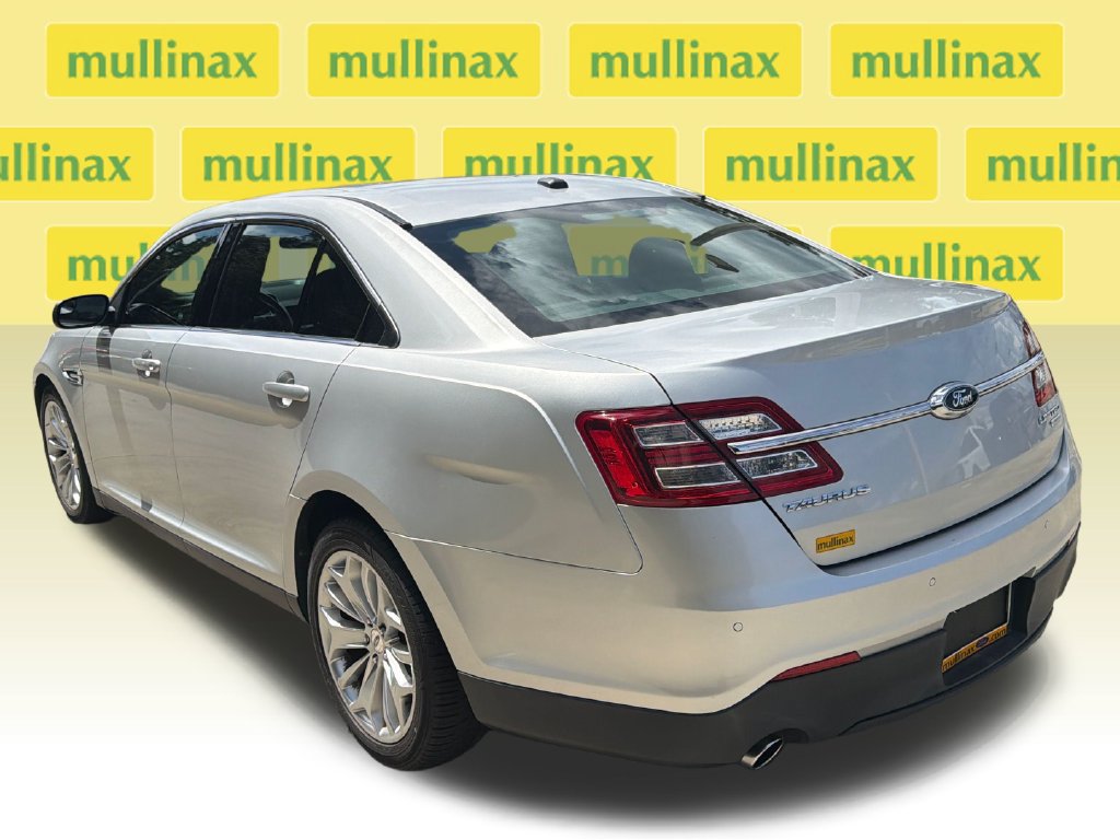 Used 2015 Ford Taurus Limited FWD image 8