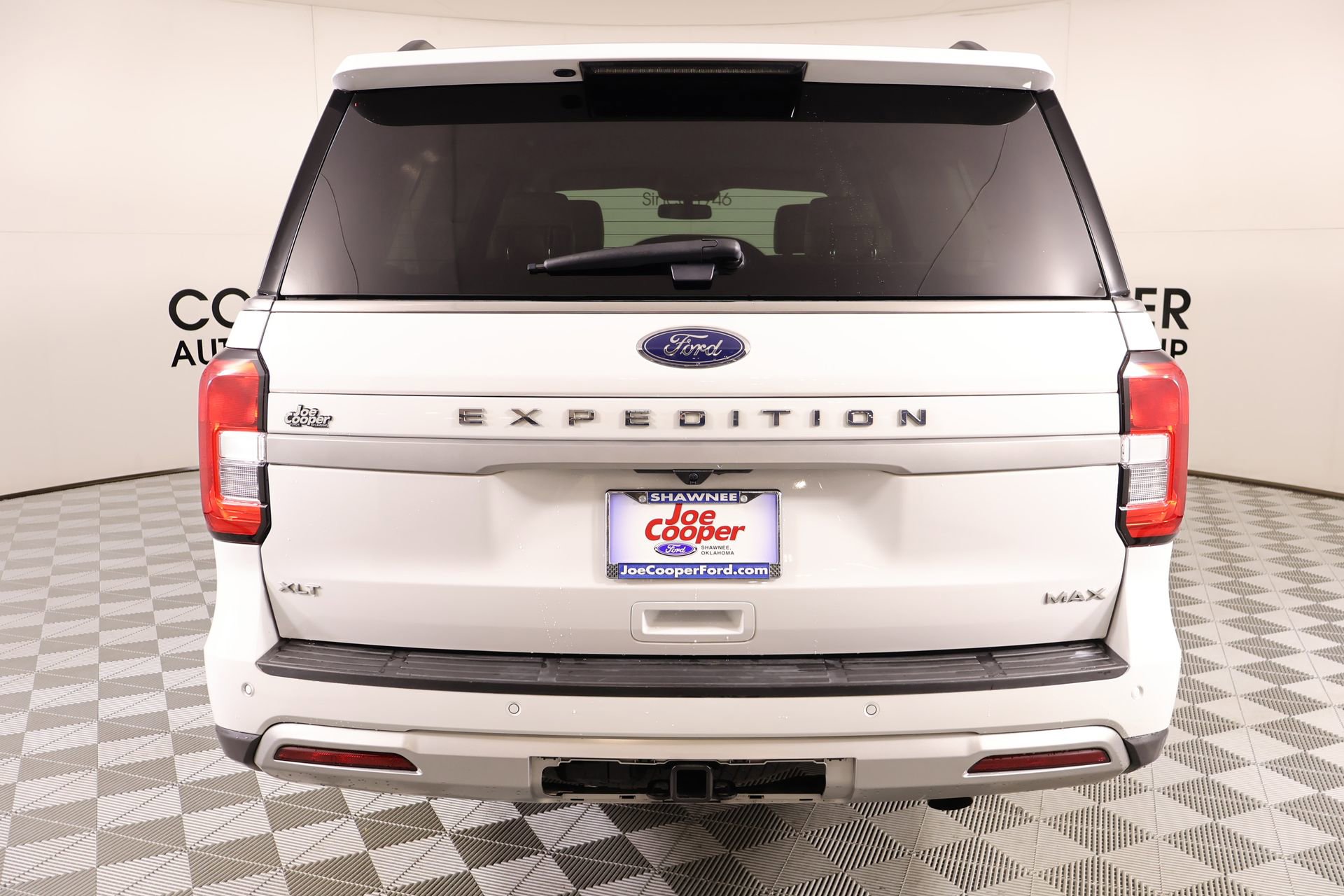 Used 2023 Ford Expedition Max XLT image 22