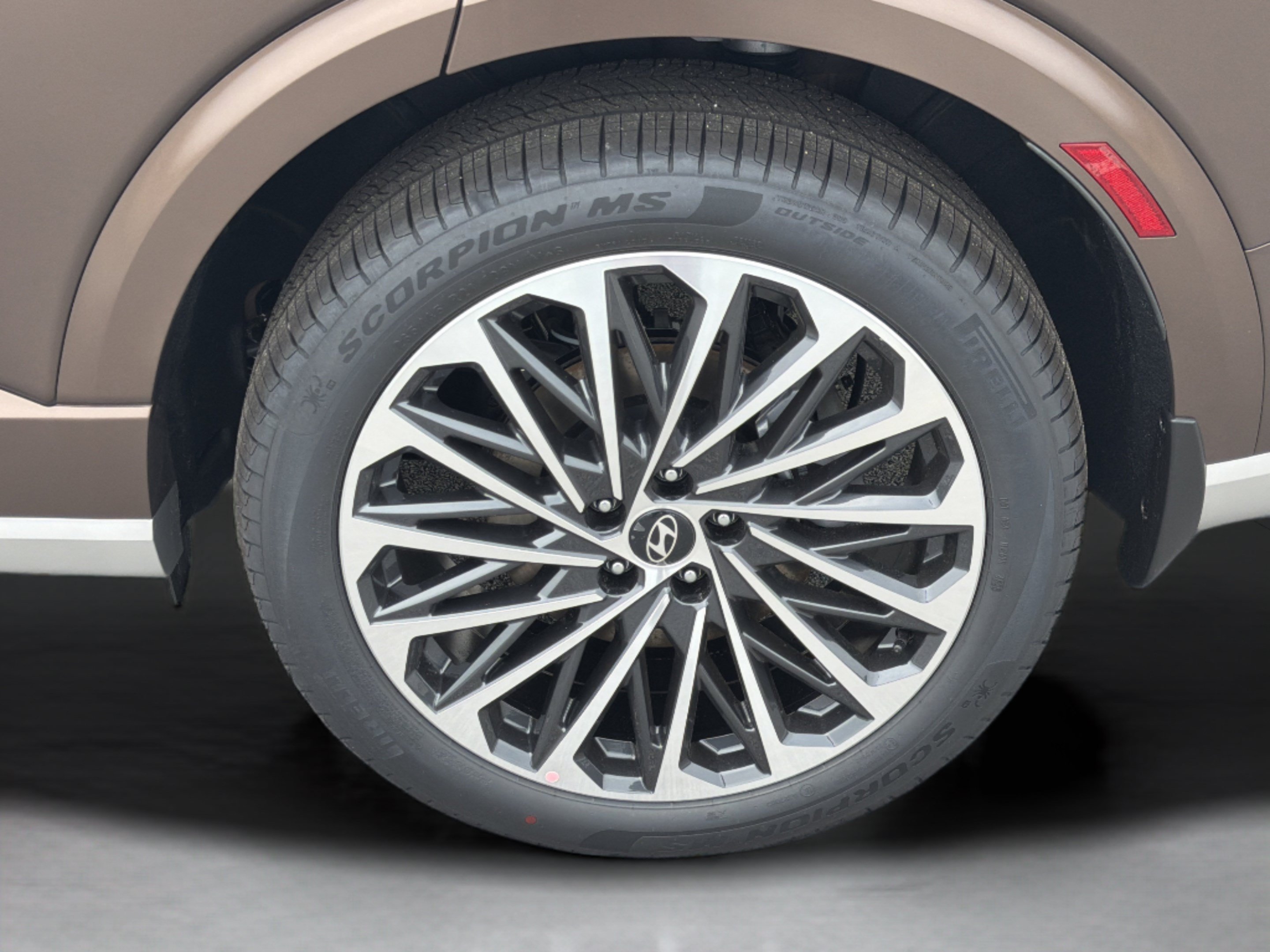 New 2026 Hyundai Palisade Calligraphy FWD image 31