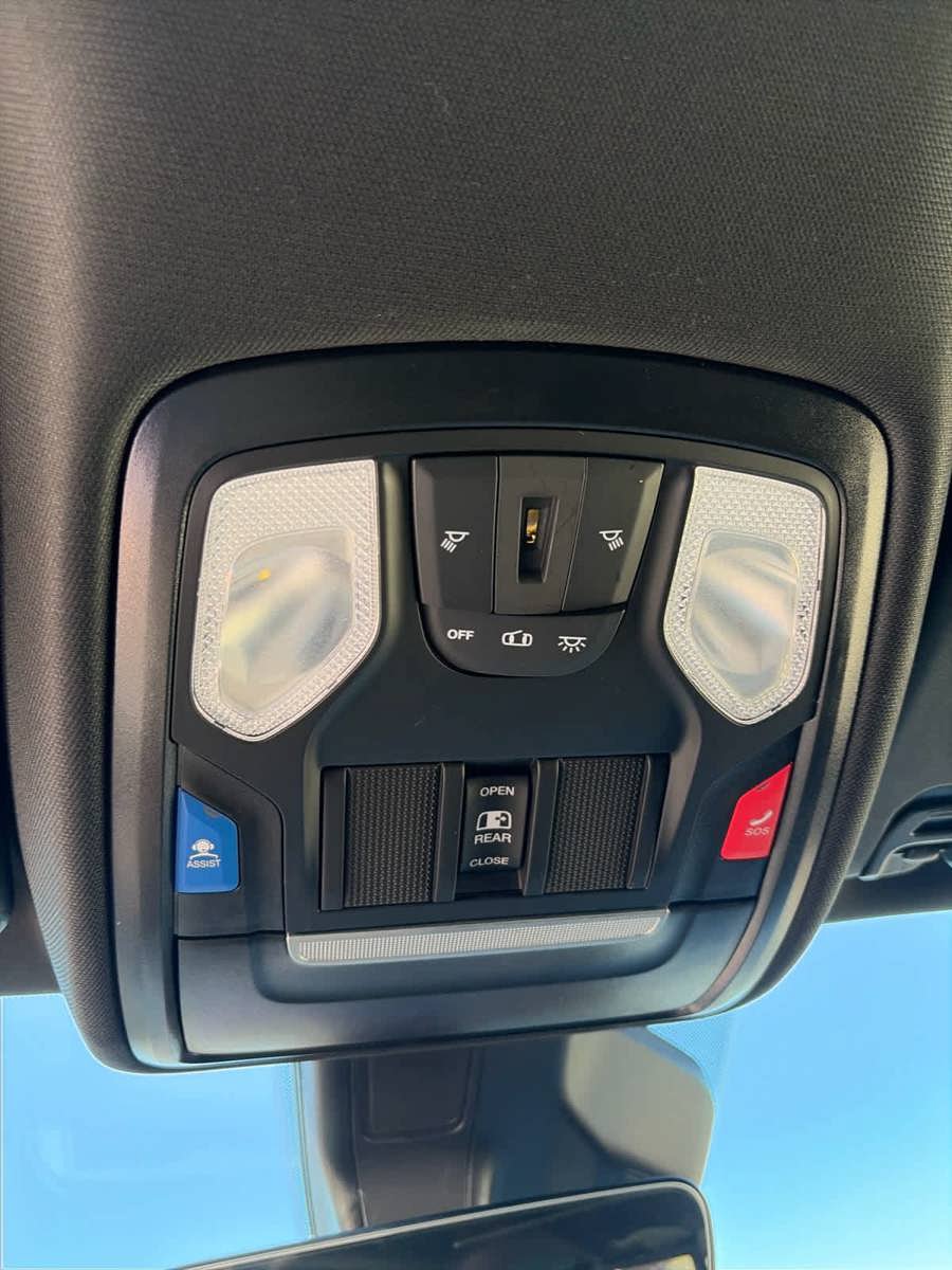 Used 2025 RAM 1500 Tradesman w/ Night Edition AWD/4WD image 28