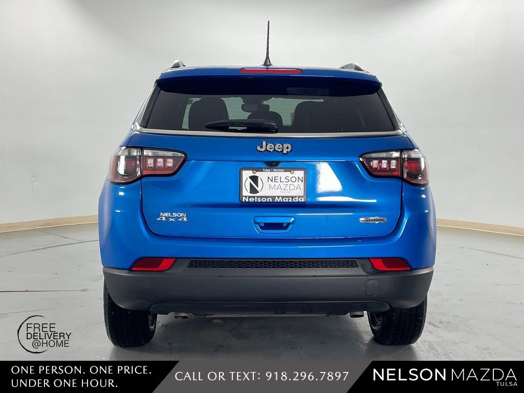 Used 2025 Jeep Compass Latitude image 7