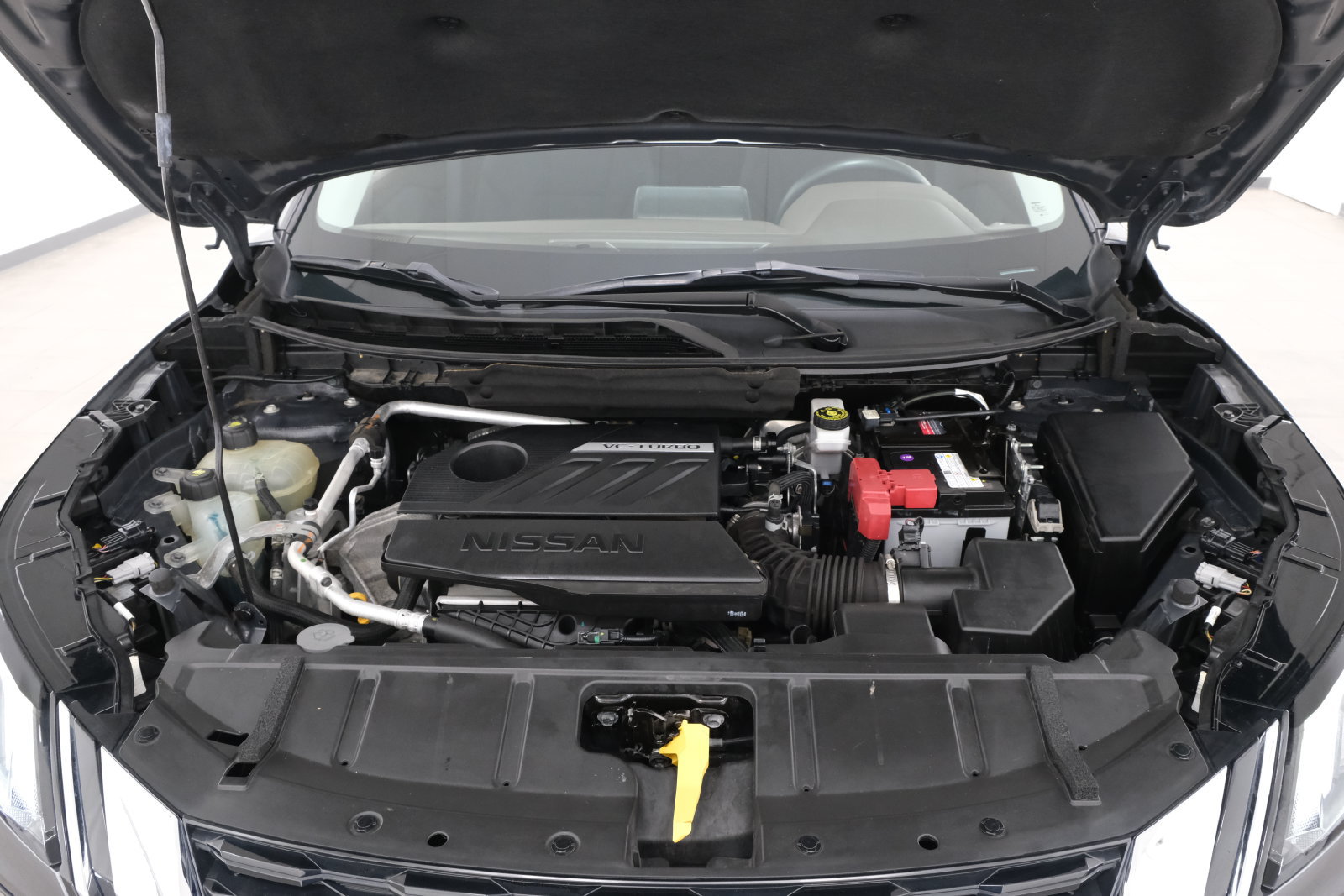 Used 2023 Nissan Rogue S AWD/4WD image 38