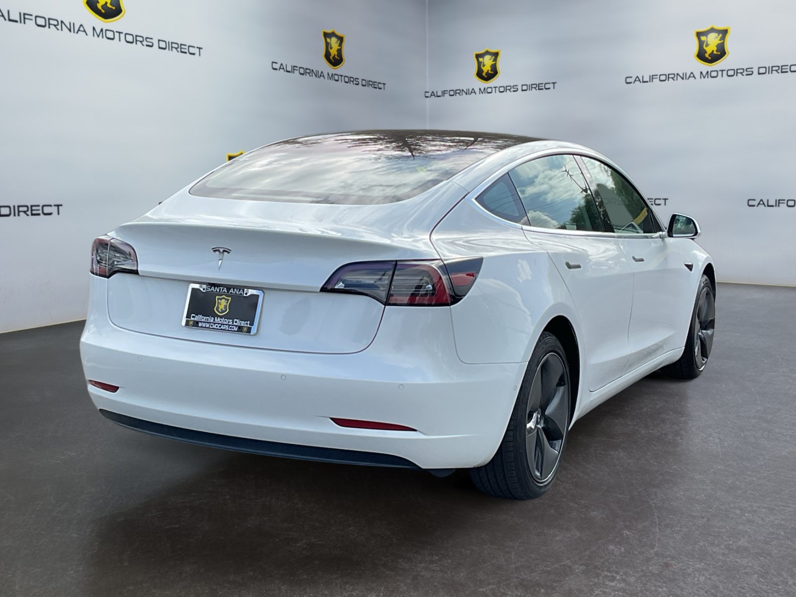 Used 2019 Tesla Model 3 Mid Range RWD image 5