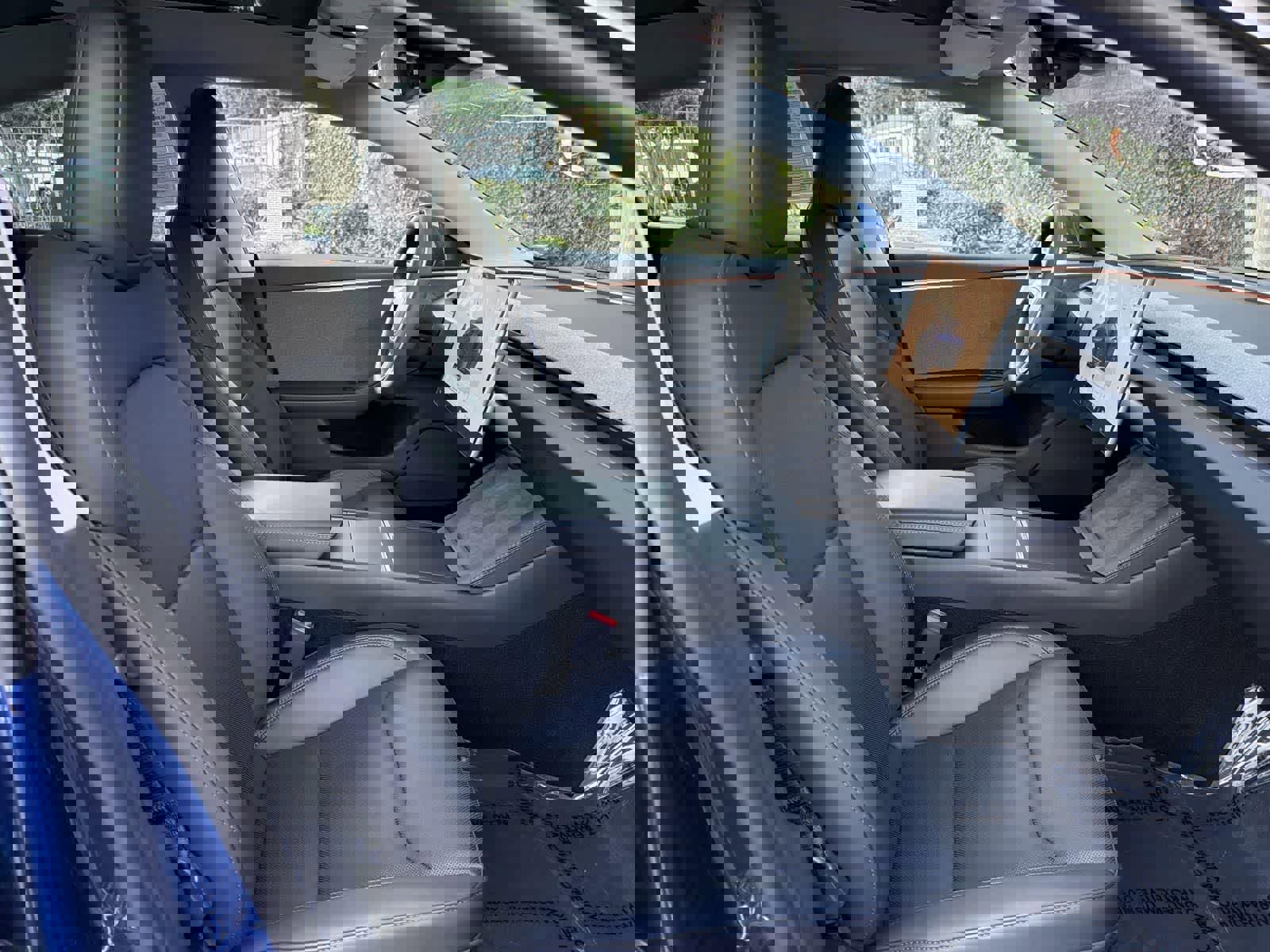 Used 2024 Tesla Model 3 Standard Range image 34