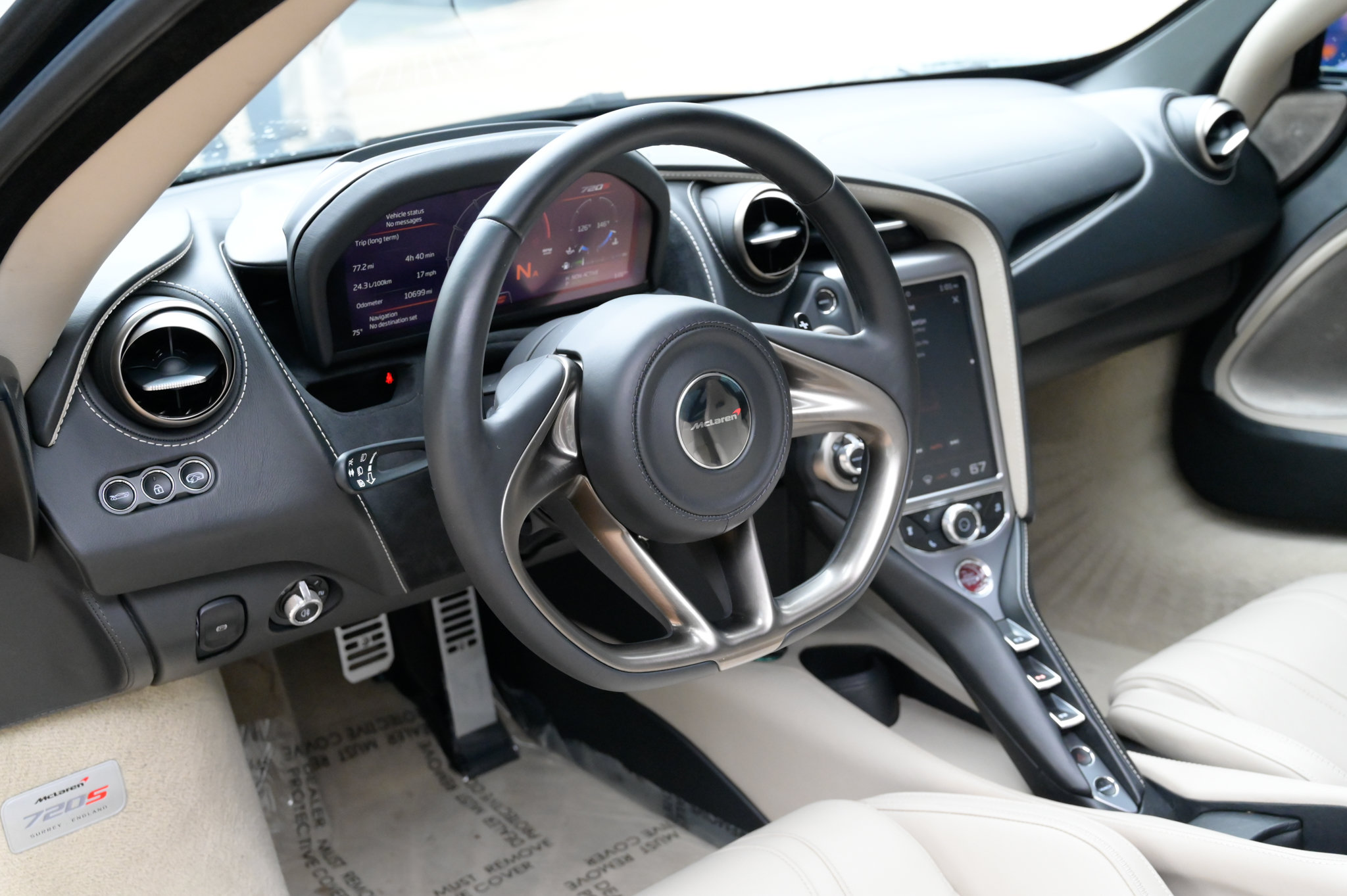 Used 2018 McLaren 720S Luxury RWD image 16