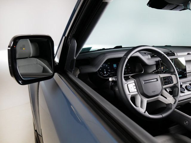 Certified 2025 Land Rover Defender 110 S AWD/4WD image 25