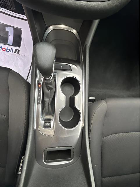 Used 2022 Chevrolet Malibu LT image 8