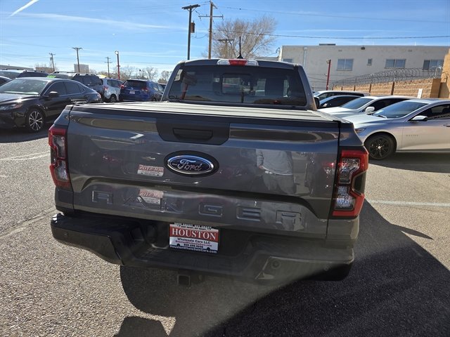 Used 2025 Ford Ranger Lariat w/ Trailer Tow Package image 2