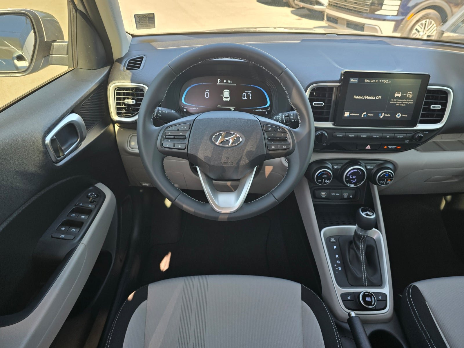 New 2026 Hyundai Venue SEL FWD image 13