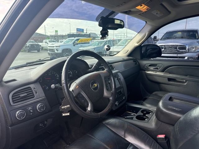 Used 2011 Chevrolet Avalanche LT image 13