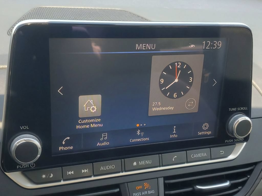 Used 2025 Nissan Altima 2.5 SV FWD image 22