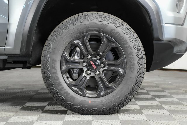 New 2025 GMC Canyon Elevation w/ Convenience Package image 50