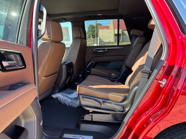 New 2026 Chevrolet Tahoe High Country w/ Sun And Tow Package AWD/4WD image 12