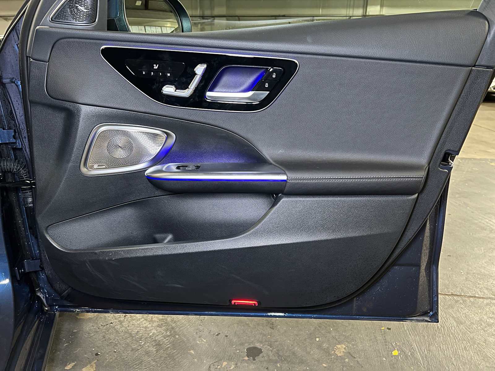 Certified 2025 Mercedes-Benz C 300 4MATIC Sedan image 10