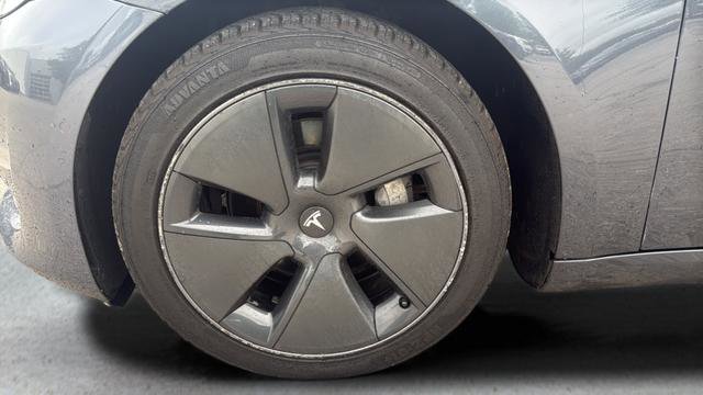 Used 2021 Tesla Model 3 Standard Range Plus RWD image 26