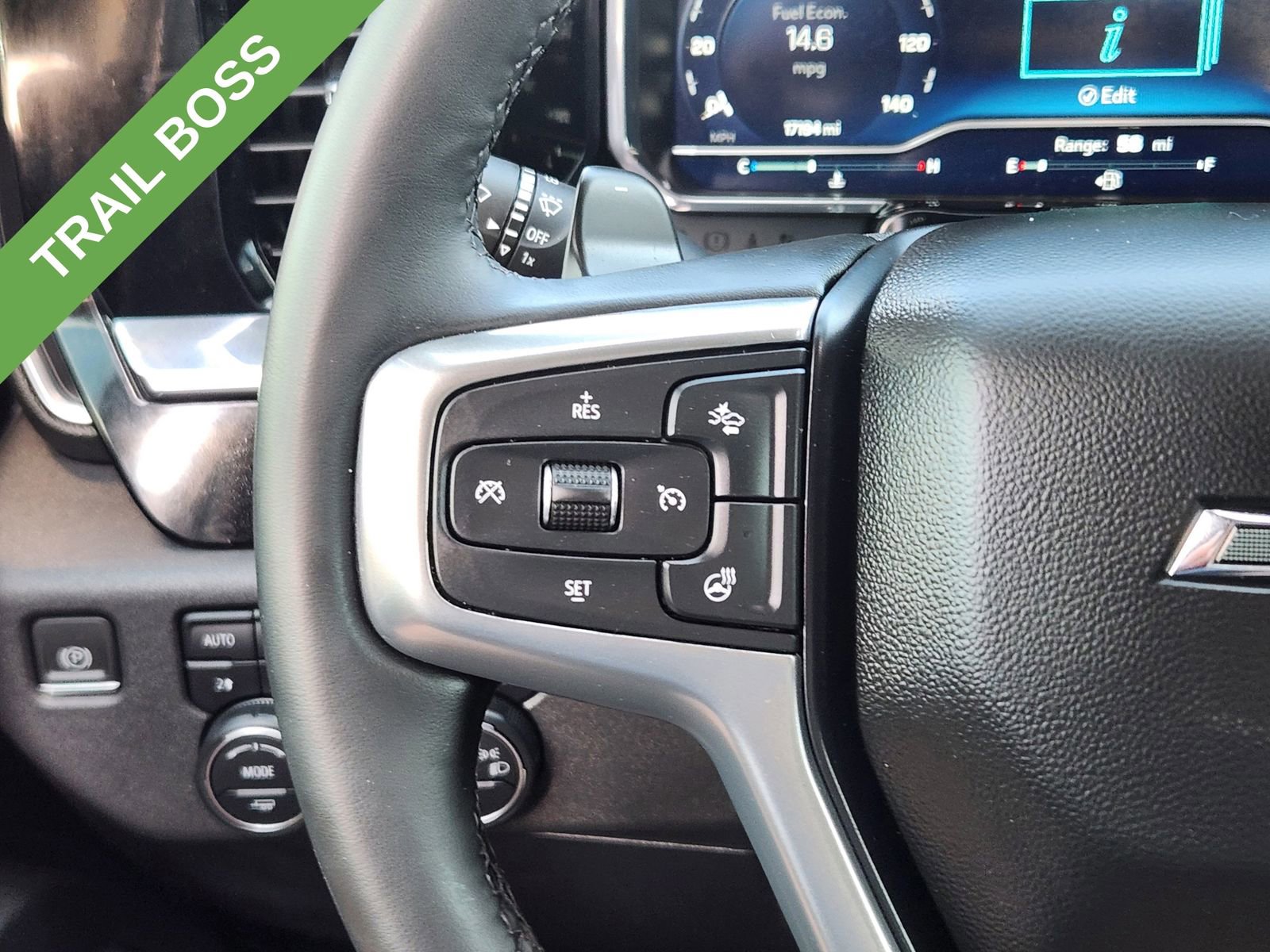 Used 2023 Chevrolet Silverado 1500 LT Trail Boss w/ Convenience Package II image 32