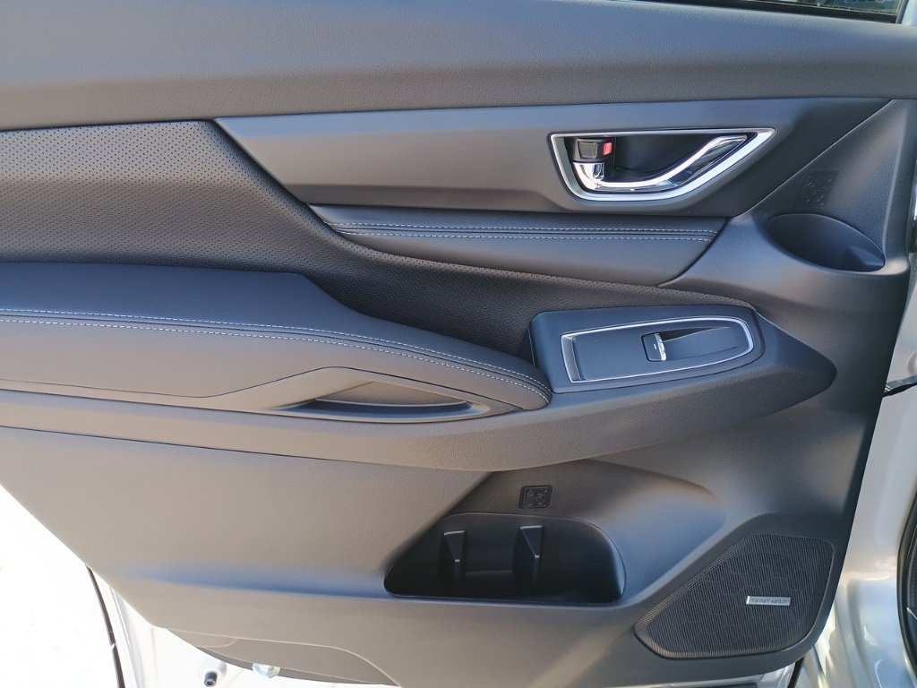 New 2026 Subaru Ascent Limited image 12